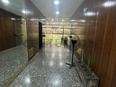 Venta Oficina Retiro 4 amb con dos balcones - 3
