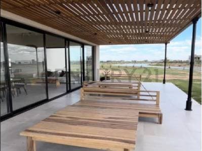 Lote A La Laguna En Venta En Barrio Santa Clara Al Sur San Vicente Canning - 3