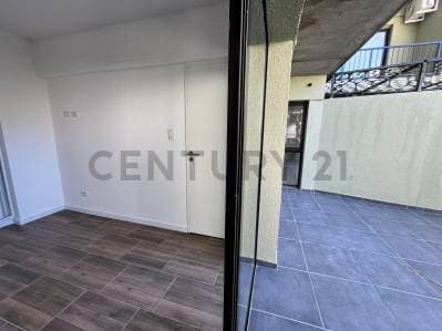 VENTA Departamento de 1 dormitorio a estrenar con patio - Centro - 4