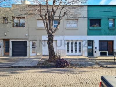 PH en Venta con Terraza y Acceso Independiente – La Plata - 2
