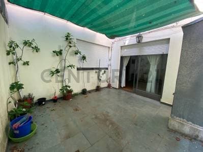 Departamento en venta de 1 dormitorio con patio. La Plata - 3