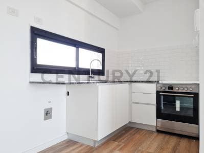 Departamento en venta de un dormitorio con cochera - 4