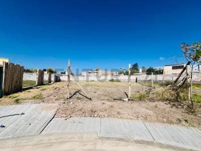 ÚLTIMO LOTE DE 750 M2 EN VENTA EN BARRIO PRIVADO SOLANAS DE SAN TELMO – OPORTUNIDAD EXCLUSIVA - 2