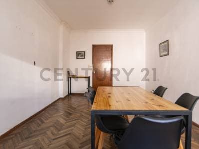 Departamento en venta de 2 dormitorios en La Plata - 2