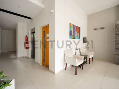 DEPARTAMENTO EN VENTA 2 DORMITORIOS Y COCHERA EN LA PLATA - 3