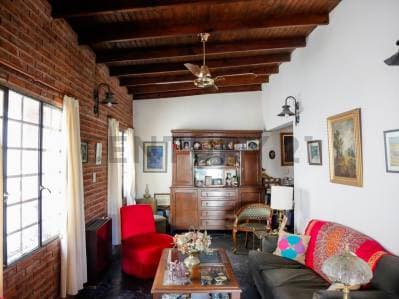 Venta de Casa en 27 entre 489 y 491- Manuel B Gonnet - 2