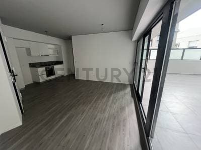VENTA 2AMB MUY LUMINOSO CON PATIO PROPIO - Principal
