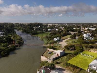 Lote con imponente vista al mar y a la desembocadura del arroyo de Claromecó. Ubicado en calle... - 2