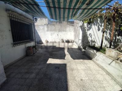CASA en La Plata con LOTE de 10x62 - 3