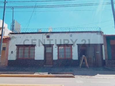 Century21 López vende casa en Dorrego Guaymallén - 2