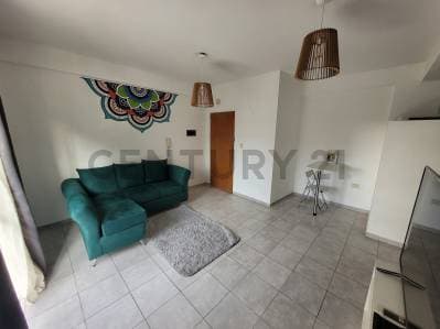 Departamento de 1 Dormitorio con Balcón en Venta - 3