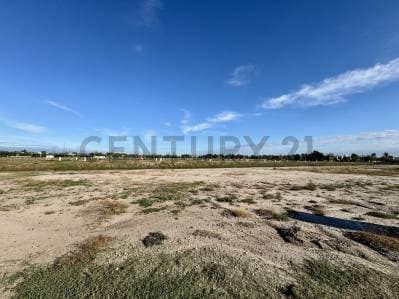 Lote en venta en Funes Lakes - 2