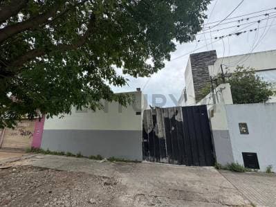 Galpón en venta en La Plata - 4