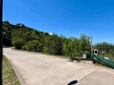 En venta Lote 1800 m2 con vista en La Deseada Country - Principal