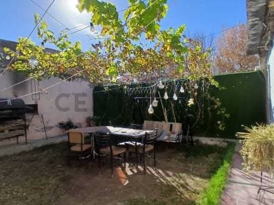 Casa en Venta en Godoy Cruz - 2