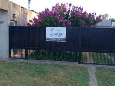 Casa en venta en Gral.Belgrano 206 esq. 231 - Principal