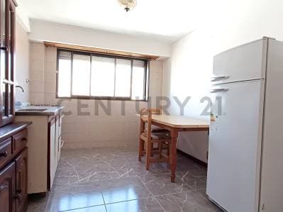 Venta Departamento 2 ambientes reciclado a nuevo Edificio Riazor XVII San Clemente - 5