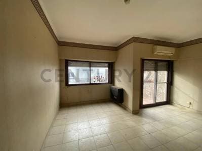 Venta Departamento 4 ambientes con dependencia/escritorio APTO CREDITO - Caseros, Tres de Febrero. - 4