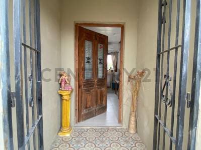 Venta de Casa en Sicardi 16 y 659 - 3
