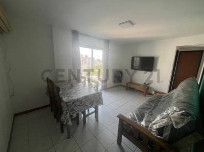 DEPARTAMENTO EN VENTA DE 1 DORMITORIO CON COCHERA Y BAULERA - LA PLATA - Principal