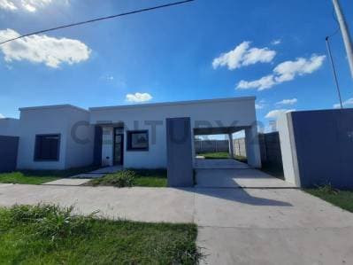 Casa en venta - 4