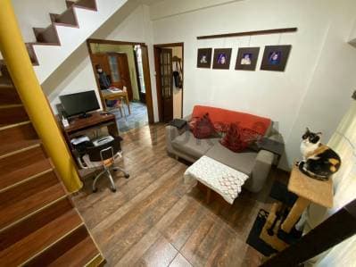 Venta de Casa Ph 61 casi 19 - 3 dorm - 4