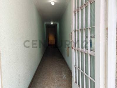 Venta Casa 4 ambientes con local al frente en Floresta - 4