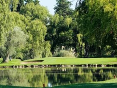 LOTE EN VENTA CLUB DE CAMPO GUAYMALLEN - Principal