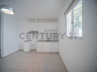 Casa en venta Calle 38 entre 18 y Plaza Güemes - 5
