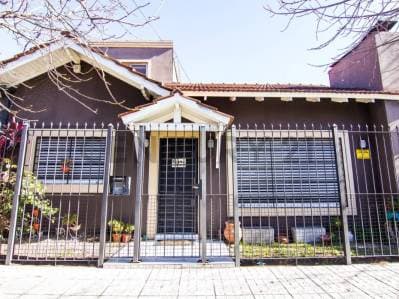 VENTA CASA 4 AMBIENTES, CASTELAR NORTE Excelente chalet reciclado a nuevo en la mejor zona de Cast.. - 4