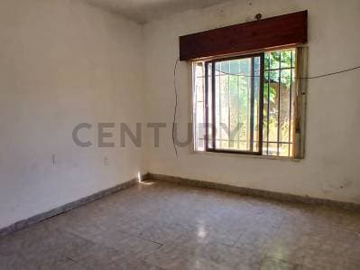Venta Casa de 2 Dormitorios con jardín en Villa Diego - 3