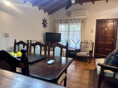 Casa en Venta de 3 Dormitorios en Ostende Excelente Ubicación - 4