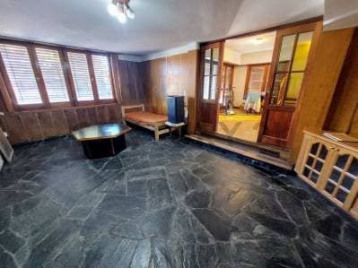 VENTA CHALET CUATRO AMBIENTES PARQUE Y QUINCHO. CAISAMAR. MAR DEL PLATA - 5
