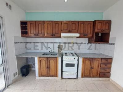 SE VENDE DEPARTAMENTO EN CALLE 72 E/ 1 Y 115 LA PLATA - 4