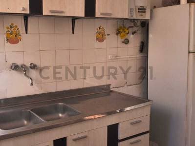 DEPARTAMENTO DE PASILLO CON PATIO Y TERRAZA EXCLUSIVA BARRIO MATHEU - 4