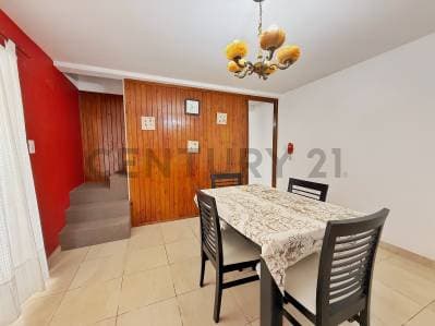 Departamento en venta de 2 dormitorios y patio en La Plata - 3