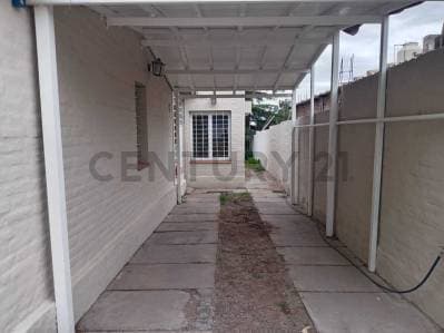 CASA EN VENTA EN VISTALBA – LUJAN DE CUYO - 4