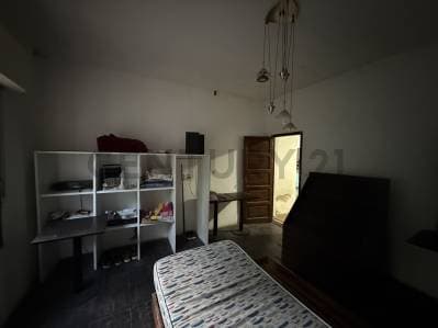 Venta Casa 4 ambientes - 2