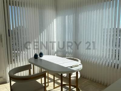 Venta departamento / oficina 2/3 ambientes en Estudios de la Bahia 1 Nordelta con vista a la laguna - Principal