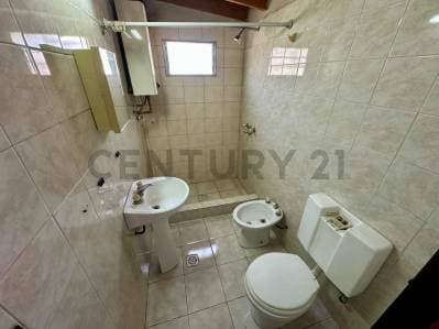 VENTA PH 4 AMBIENTES AVELLANEDA CON QUINCHO - 4