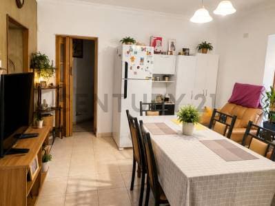 Venta de casa y departamento o negocio comercial - 5