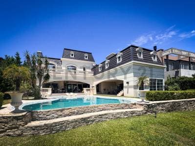 Impecable casa estilo Francés en venta en el exclusivo Barrio El Yacht, Nordelta - Principal