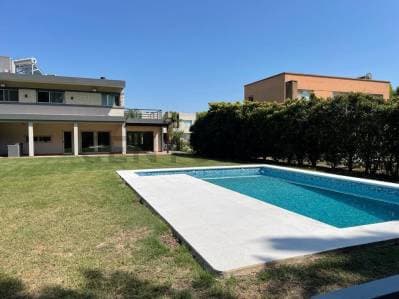 Casa 4 ambientes en Alquiler - Barrio San Marco, Dique Lújan, Tigre - 2