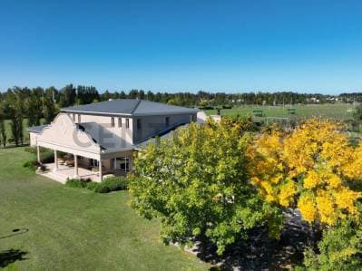 <p>Venta de Lote en Fincas de San Vicente Laguna, San Vicente.
</p>
<p>Lote de 960,06m2 Interno e... - 5