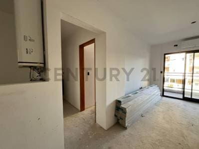 39 ENTRE 10 y 11 DEPARTAMENTO DE 1 DORMITORIO Y COCHERA EN VENTA LA PLATA PLAZA BELGRANO A ESTRENA - 5