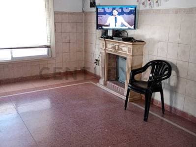 Venta Casa 5 Dormitorios y Cochera - José león Suarez - Ptdo. San Martín - 4