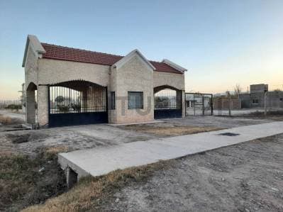 VENTA TERRENO EN SANTA LUCIA - 2