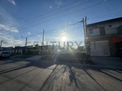 Lote terreno en venta en La Plata - Principal