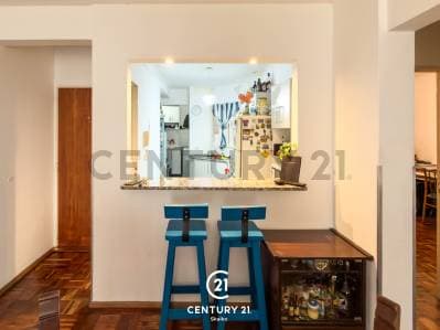 VENTA DEPARTAMENTO C BALCON Y COCHERA CENTRO ROSARIO - 2