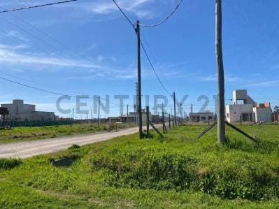 Lote esquina en Venta - Barrio "TERRANOVA" - Arana (Posible Financiación) - 4